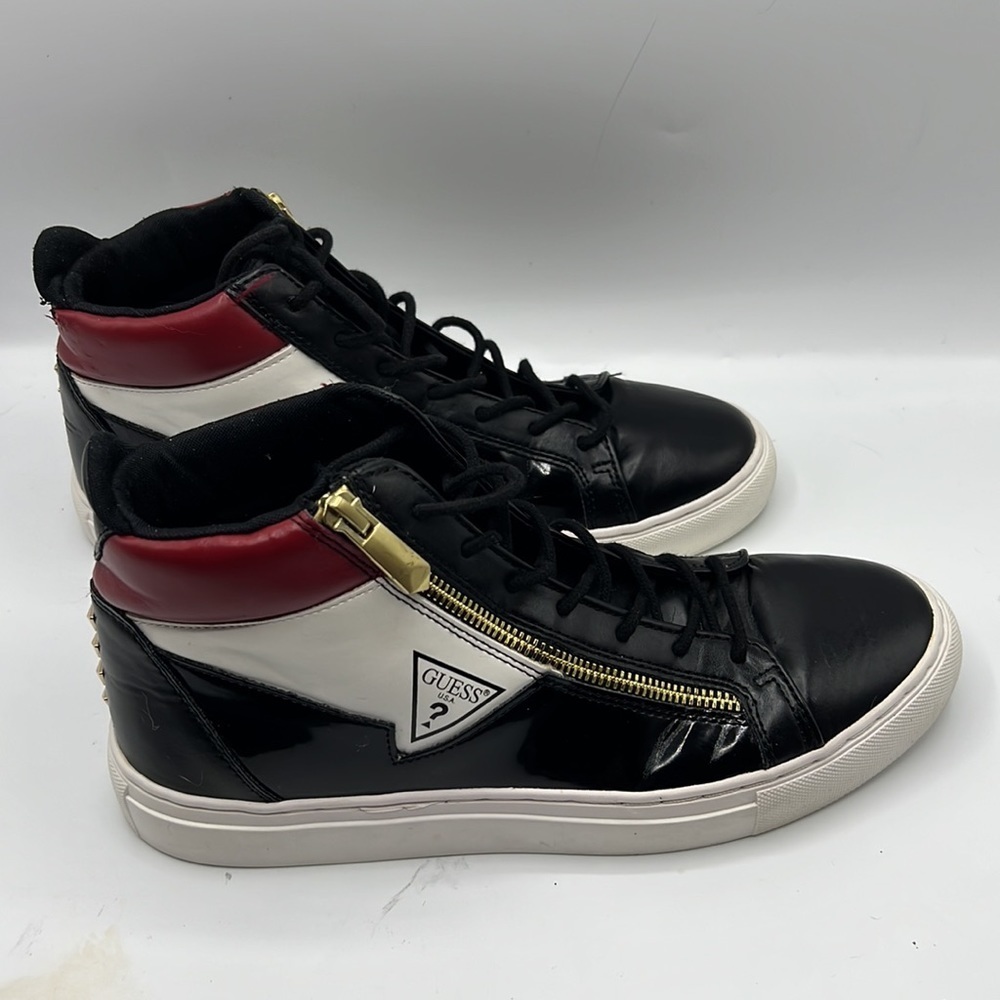 Guess shoes for women size 9.5 men 7.5
